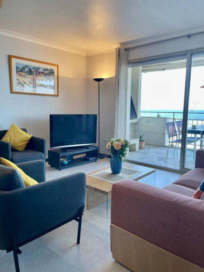 Seafront One Bedroom Apartment With A Terrasse Swimming Pool And A Parking Antibes Exteriér fotografie