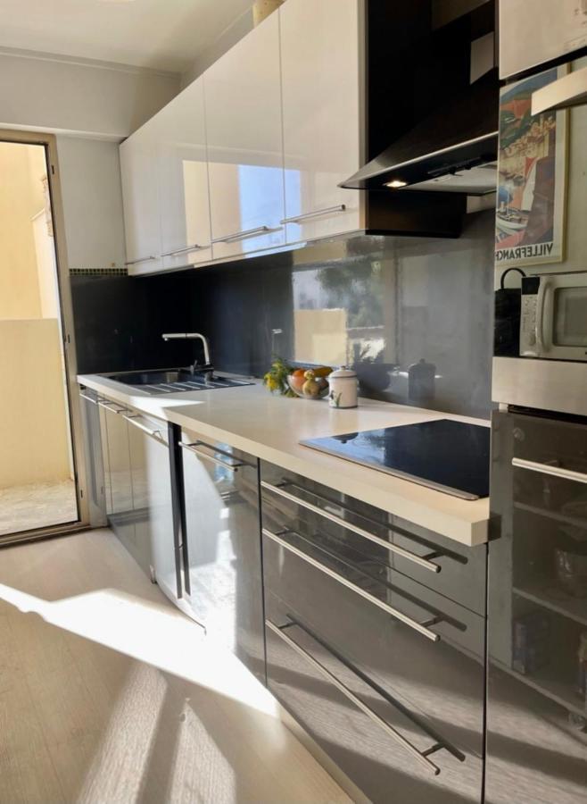 Seafront One Bedroom Apartment With A Terrasse Swimming Pool And A Parking Antibes Exteriér fotografie