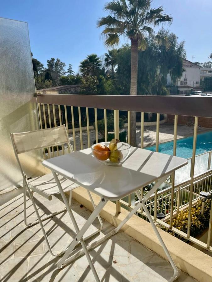 Seafront One Bedroom Apartment With A Terrasse Swimming Pool And A Parking Antibes Exteriér fotografie